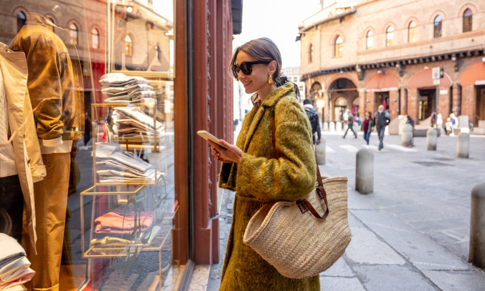 woman window shopping in Italy